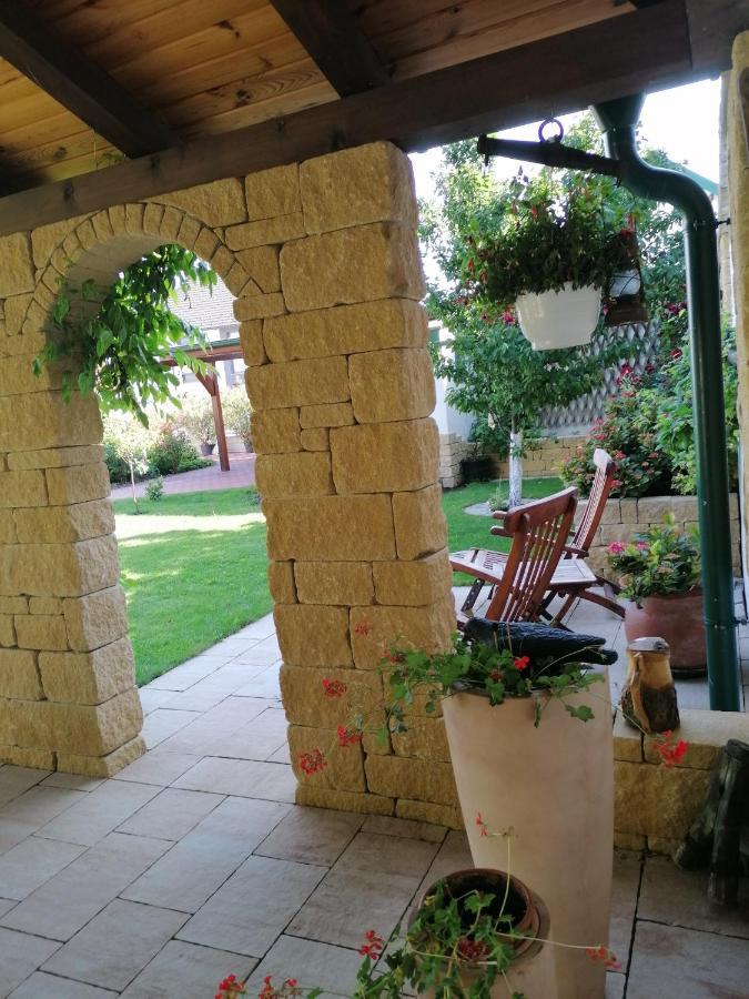 Gastehaus Samira Hotel Purbach am Neusiedlersee Eksteriør billede